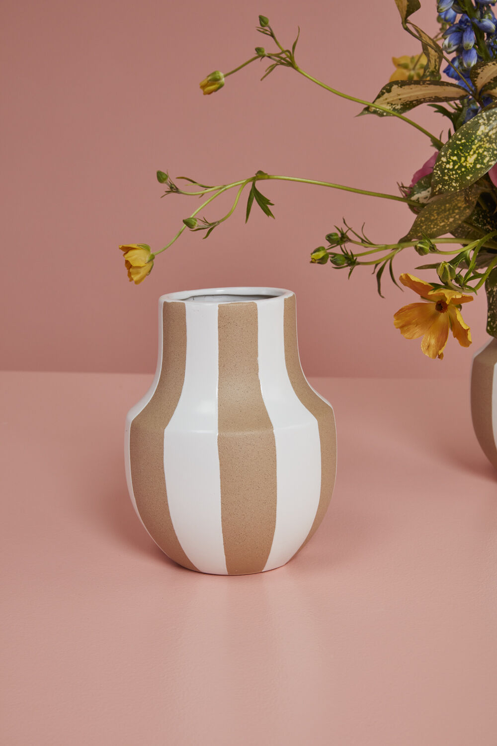 SOLACE VASE